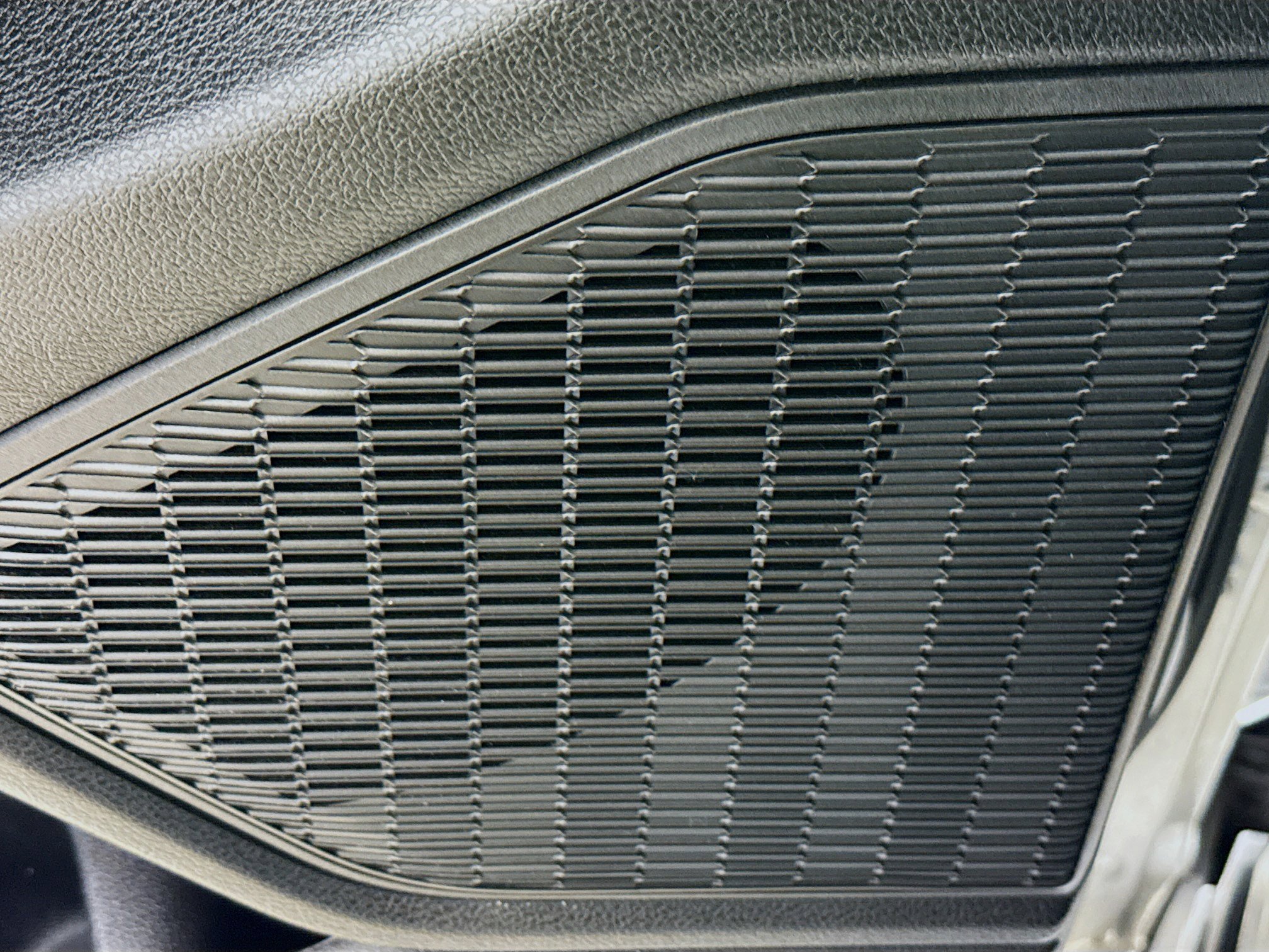 Used 2024 Jeep Grand Cherokee Altitude image 21