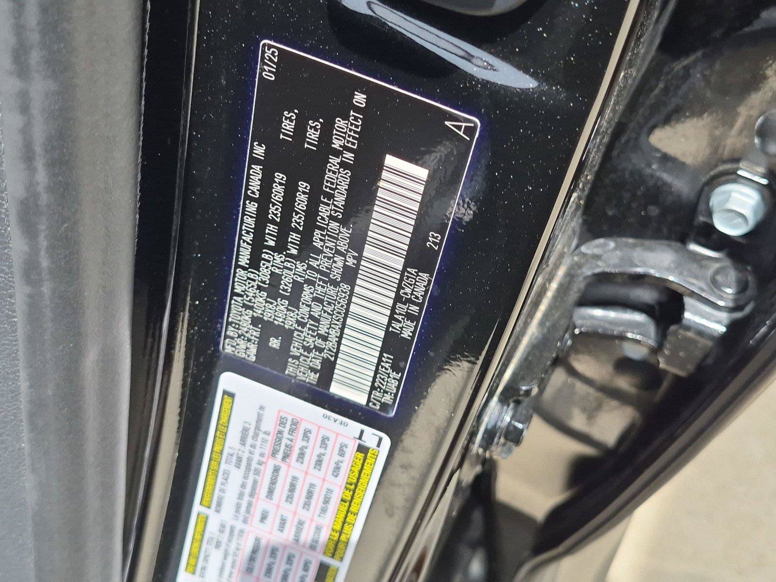 Used 2025 Lexus RX 350 Premium w/ Convenience Package FWD image 32