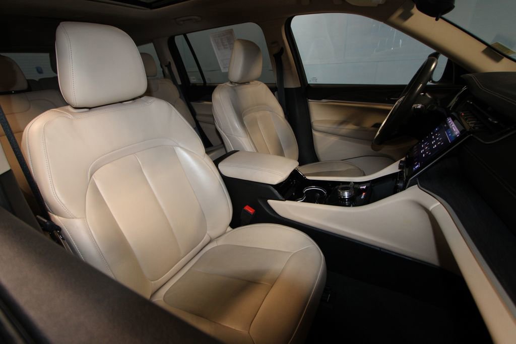 Used 2021 Jeep Grand Cherokee L Limited image 26