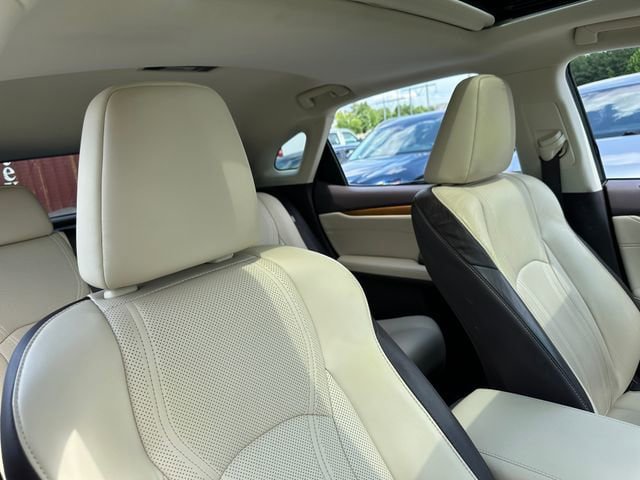 Used 2019 Lexus RX 350 FWD w/ Navigation Package image 32