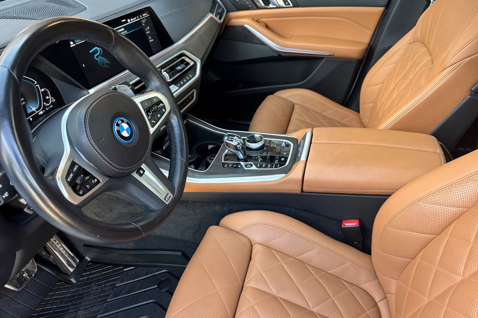 Used 2023 BMW X5 xDrive45e w/ Executive Package AWD/4WD image 9