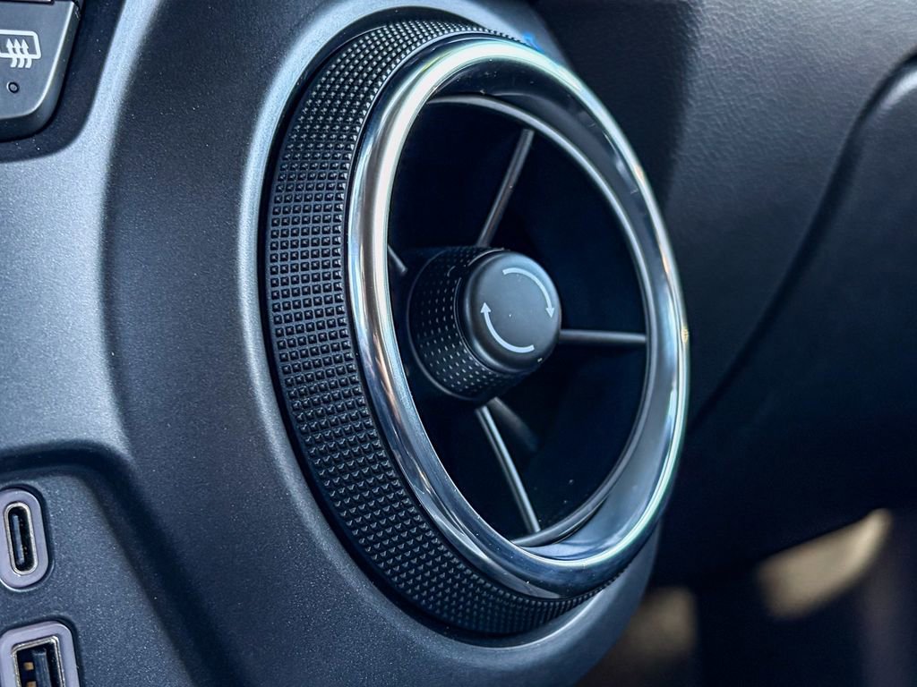 Certified 2024 Chevrolet Blazer LT image 25