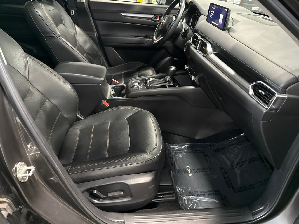 Certified 2021 MAZDA CX-5 Touring w/ Touring Preferred SV Package AWD/4WD image 16