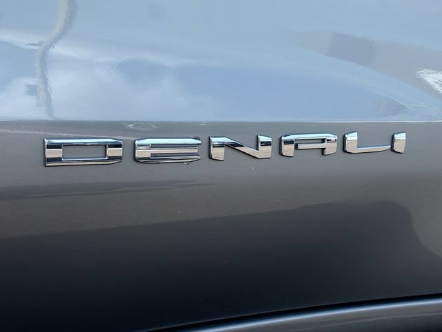 Used 2023 GMC Sierra 1500 Denali Ultimate AWD/4WD image 45