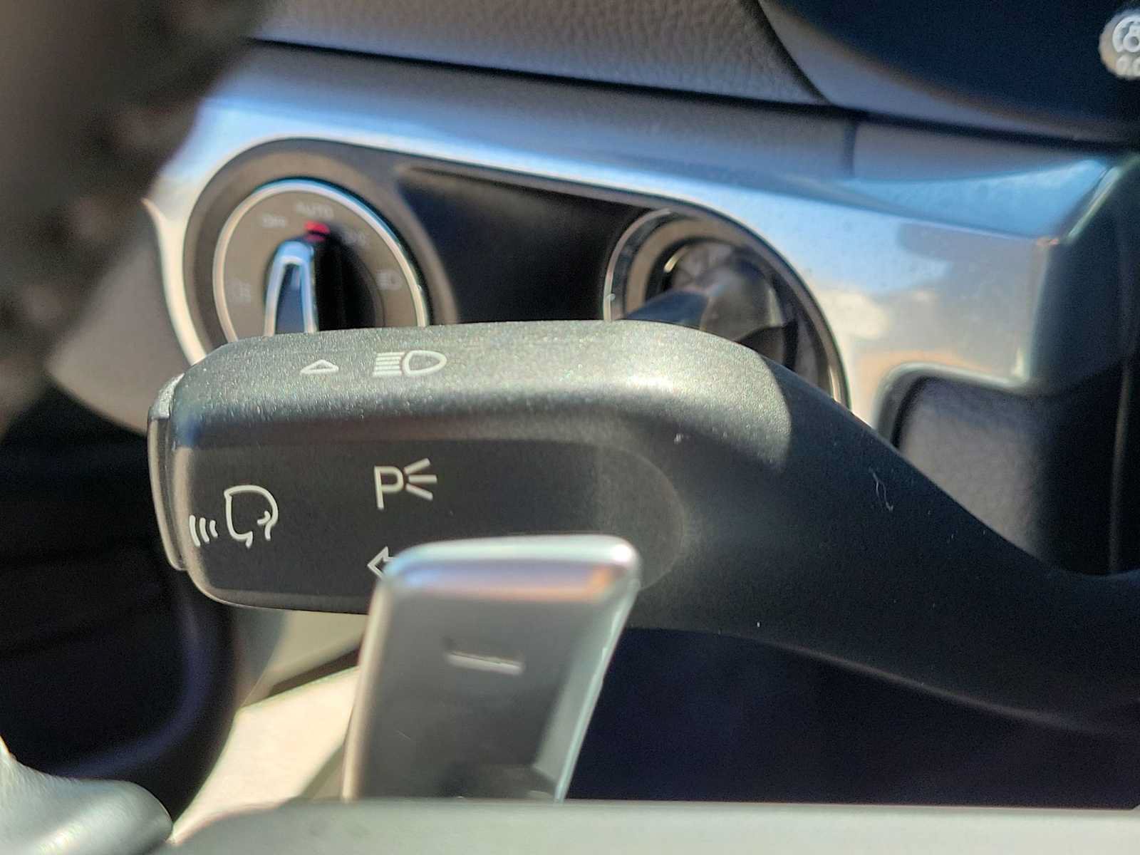 Used 2021 Porsche 718 Boxster RWD image 21