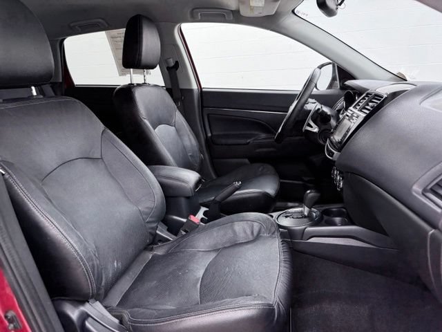 Used 2017 Mitsubishi Outlander Sport SEL FWD image 19