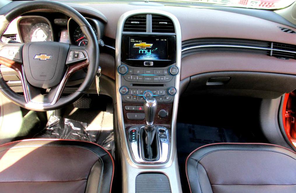 Used 2013 Chevrolet Malibu LTZ FWD image 10