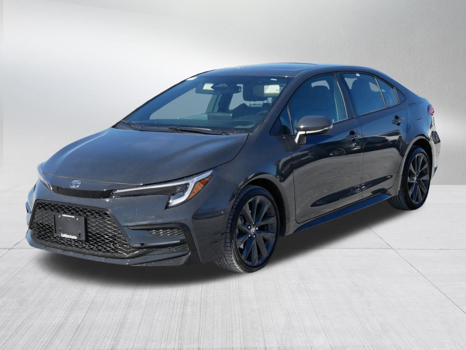 Certified 2024 Toyota Corolla SE w/ SE Premium Package image 3