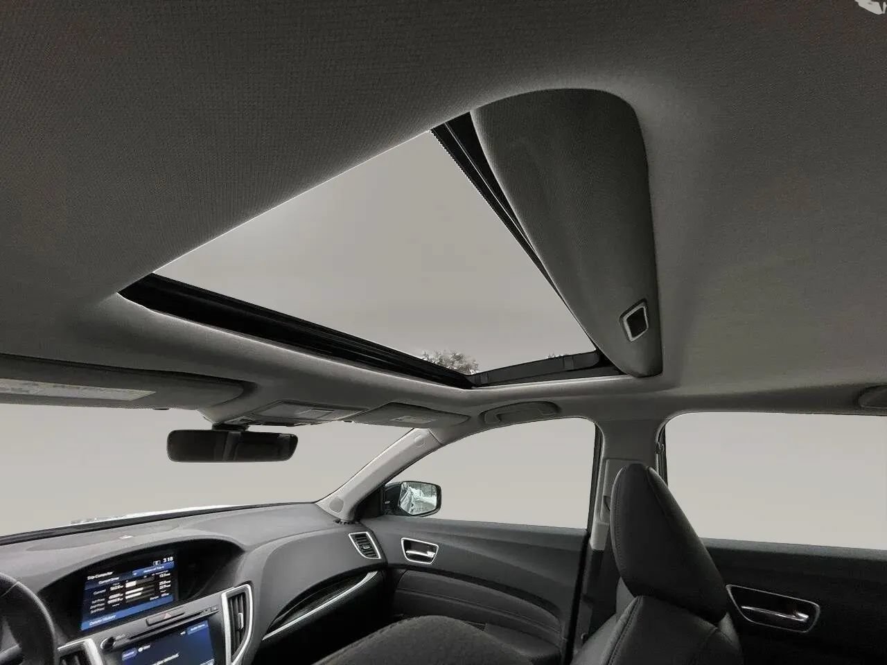Used 2020 Acura TLX V6 SH-AWD image 14