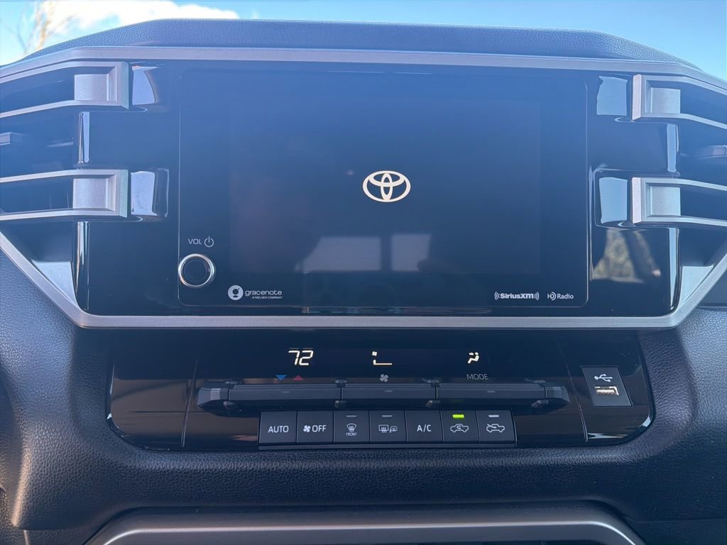Used 2022 Toyota Tundra SR5 image 15