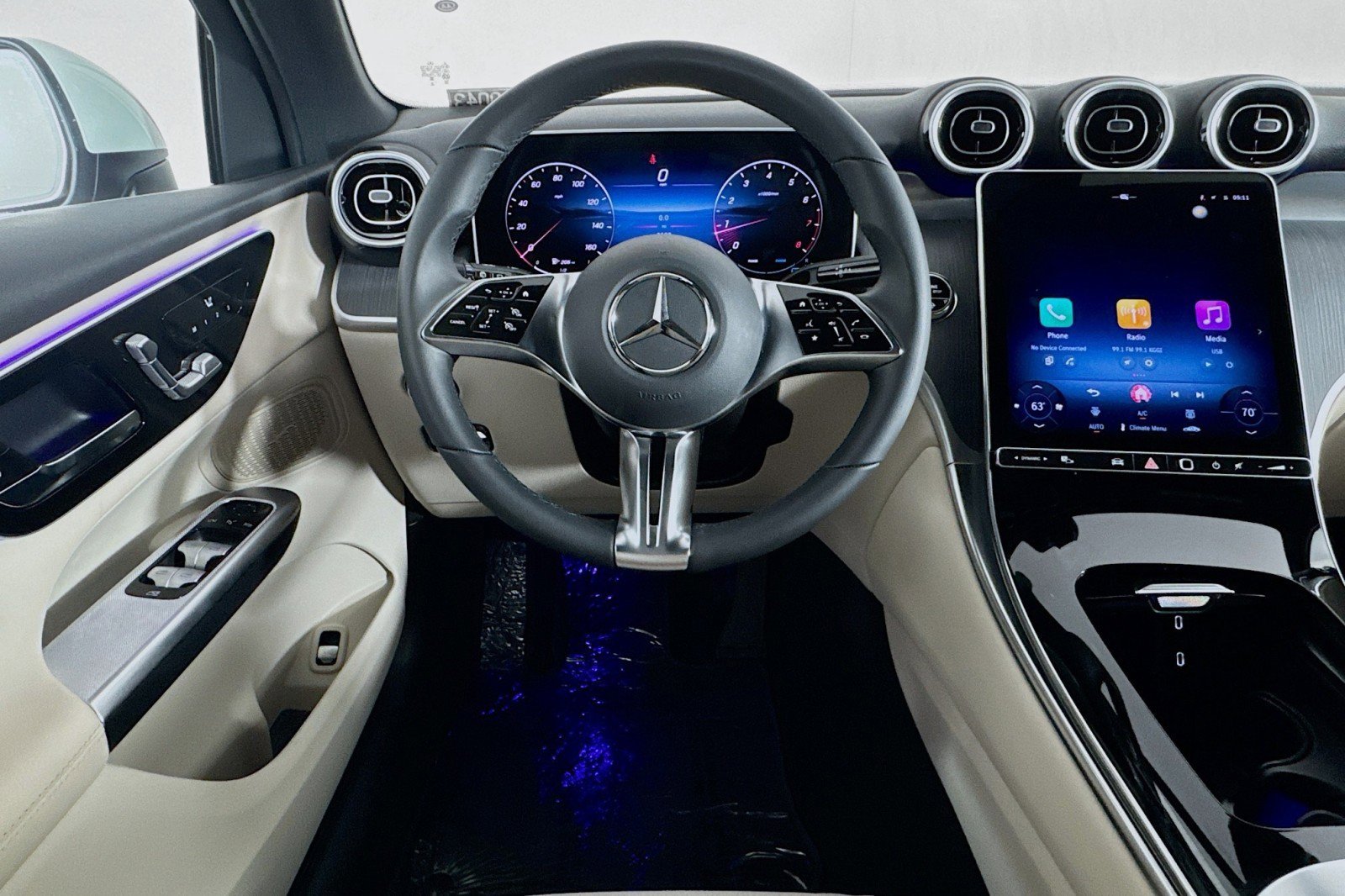 Certified 2026 Mercedes-Benz GLC 300 image 5