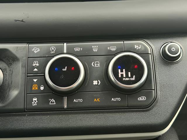 Used 2021 Land Rover Defender 110 X-Dynamic SE image 21
