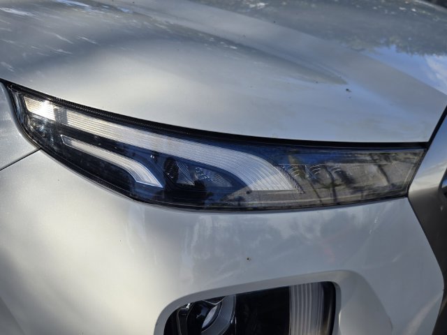 Used 2022 Hyundai Palisade SEL w/ Premium Package FWD image 10