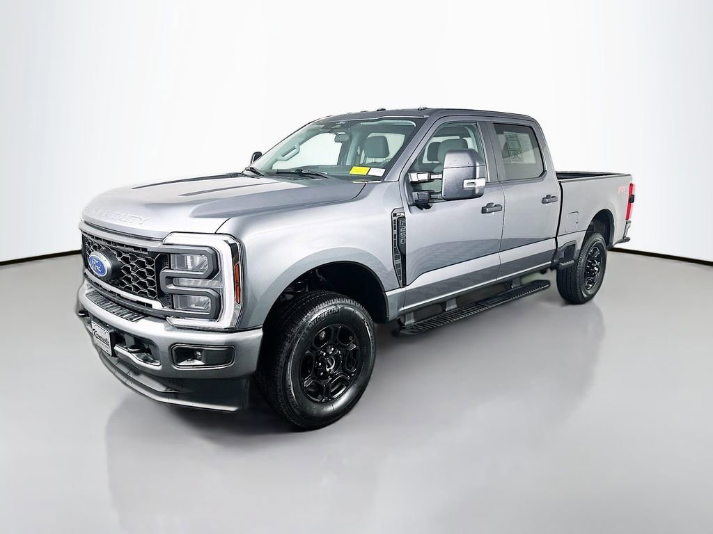 Used 2024 Ford F250 XL w/ STX Appearance Package image 3