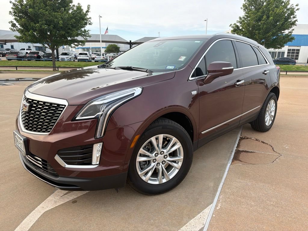 Certified 2023 Cadillac XT5 Luxury FWD image 1