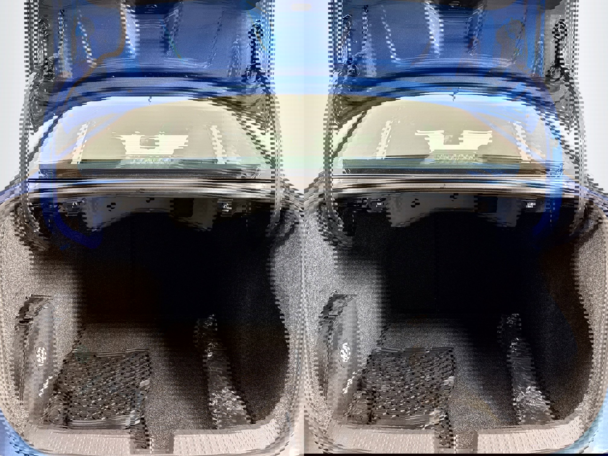 Used 2019 Volkswagen Jetta S w/ Driver Assistance Package image 40