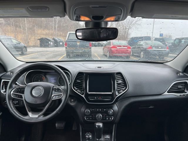 Used 2019 Jeep Cherokee Limited AWD/4WD image 10