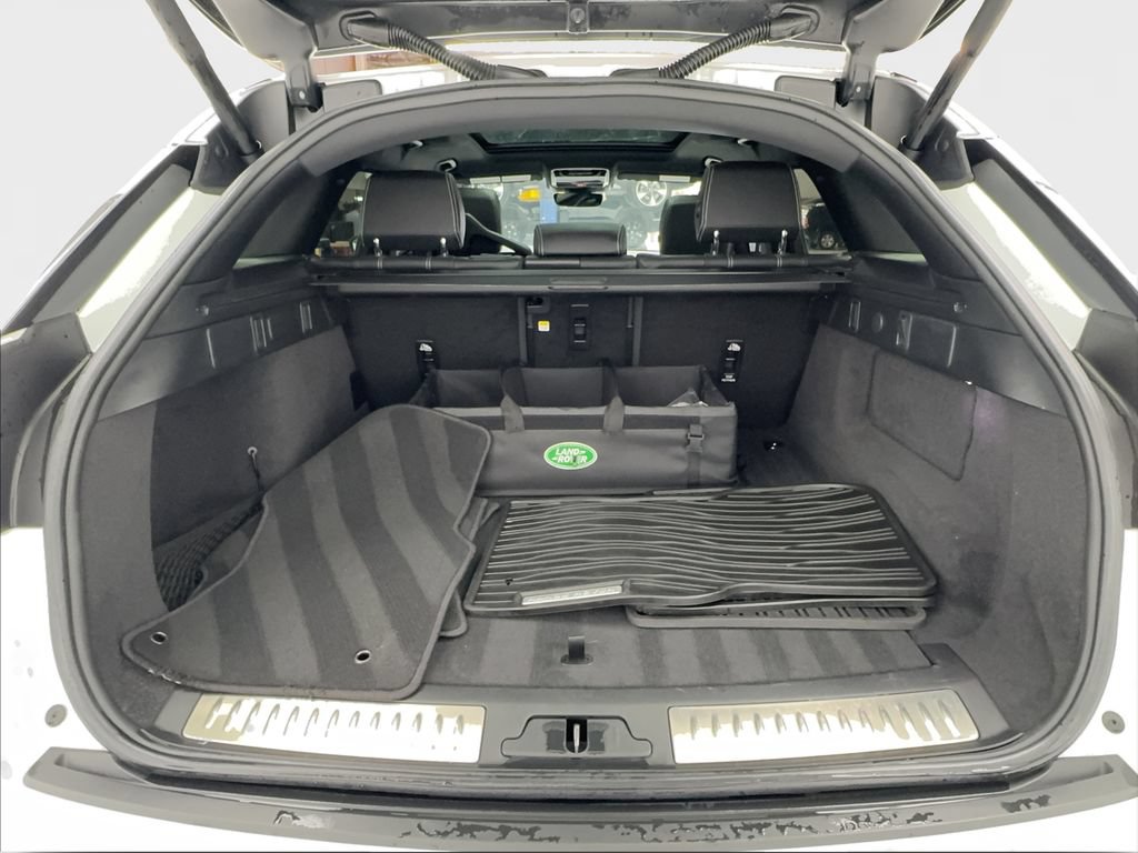 Used 2023 Land Rover Range Rover Velar R-Dynamic S AWD/4WD image 17