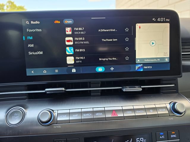 Used 2024 Hyundai Kona SEL FWD image 50