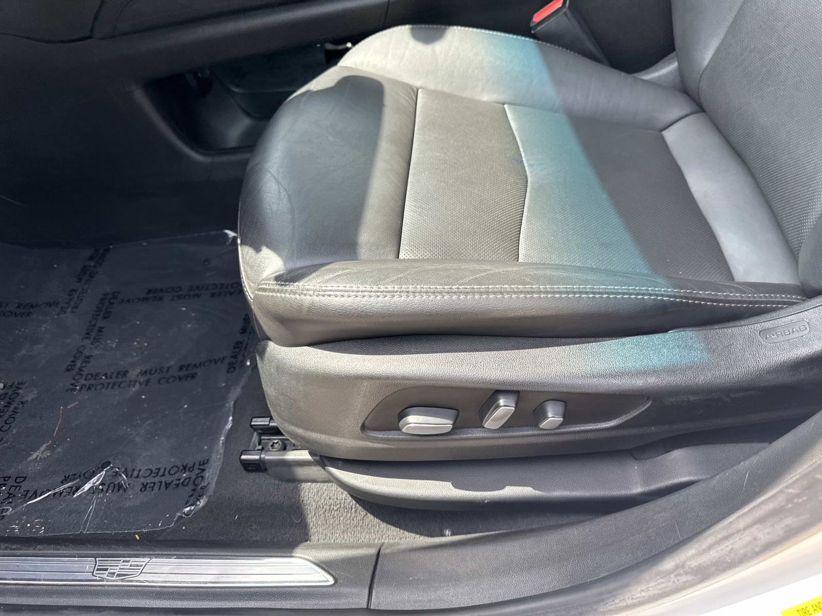 Used 2021 Cadillac XT5 Premium Luxury image 15