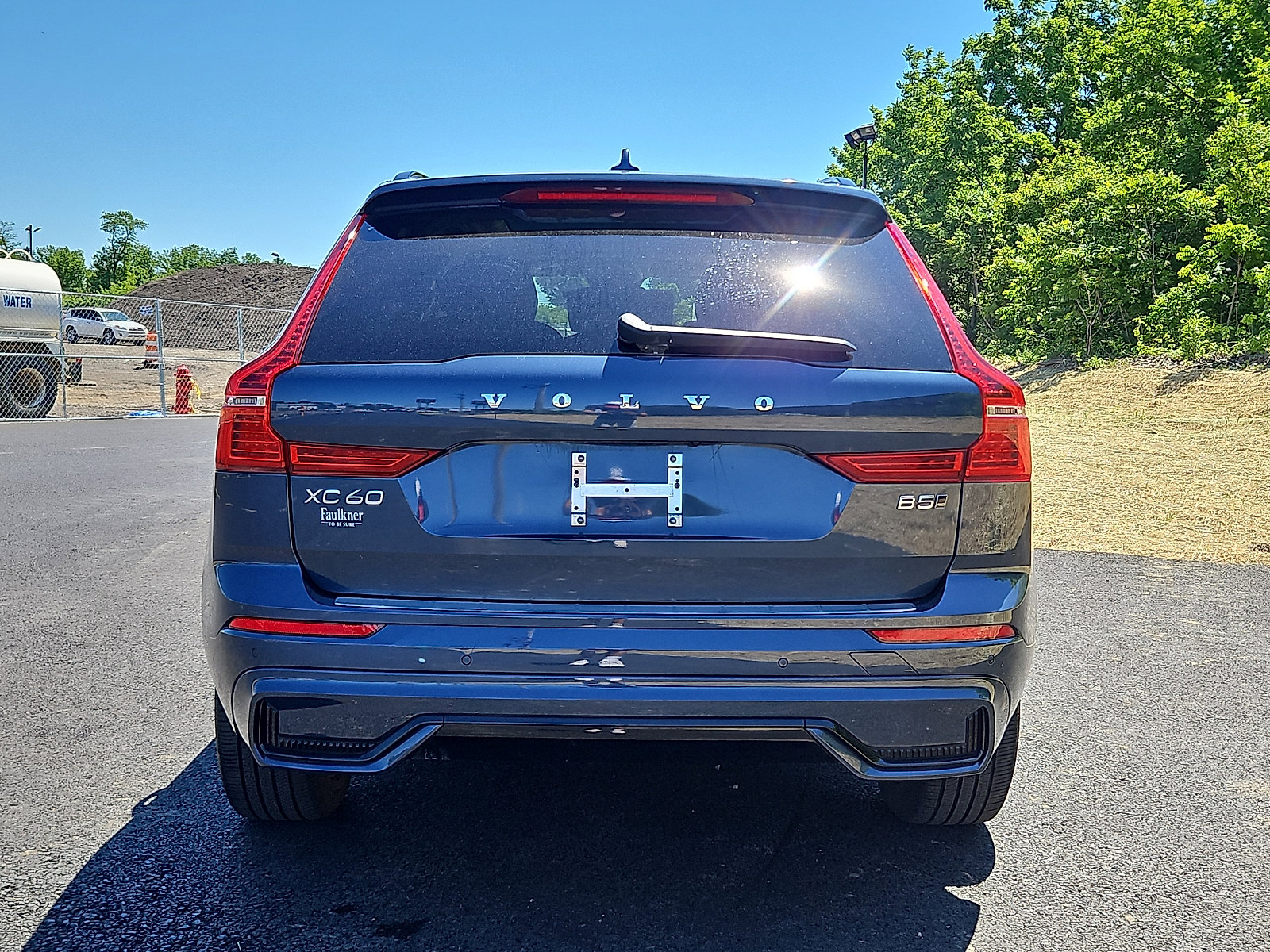Certified 2024 Volvo XC60 B5 Core w/ Protection Package Premier AWD/4WD image 5