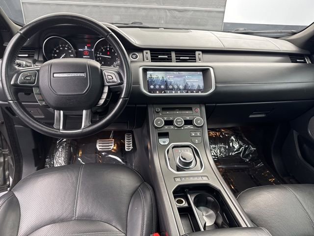 Used 2018 Land Rover Range Rover Evoque HSE Dynamic image 15
