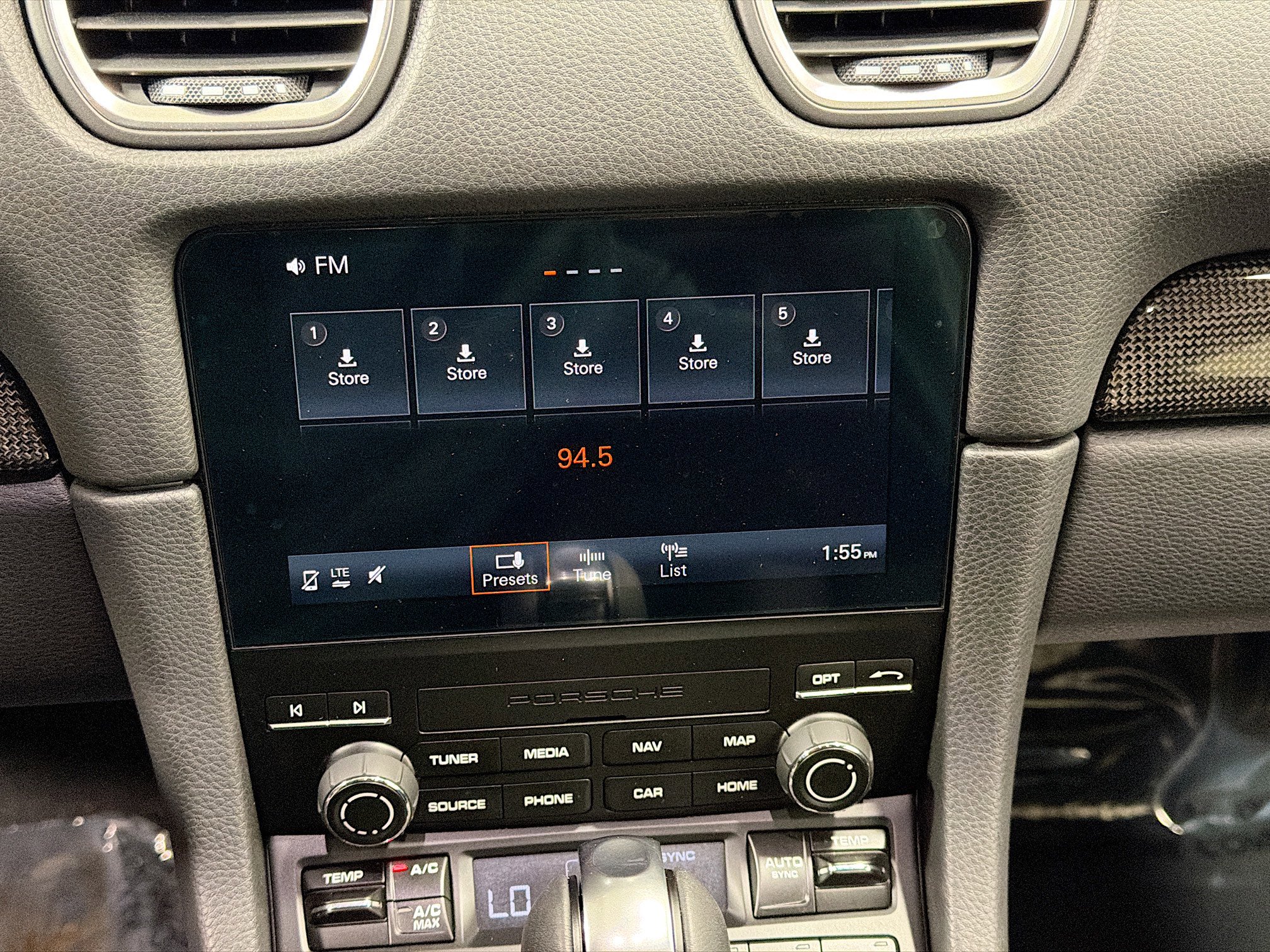 Used 2024 Porsche 718 Cayman image 26