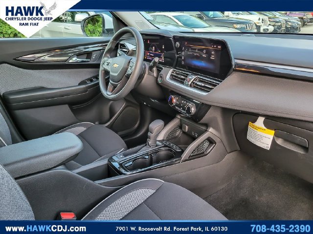Used 2026 Chevrolet TrailBlazer LT AWD/4WD image 29