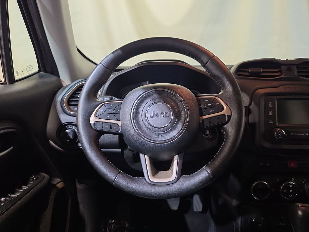 Used 2016 Jeep Renegade Limited AWD/4WD image 11