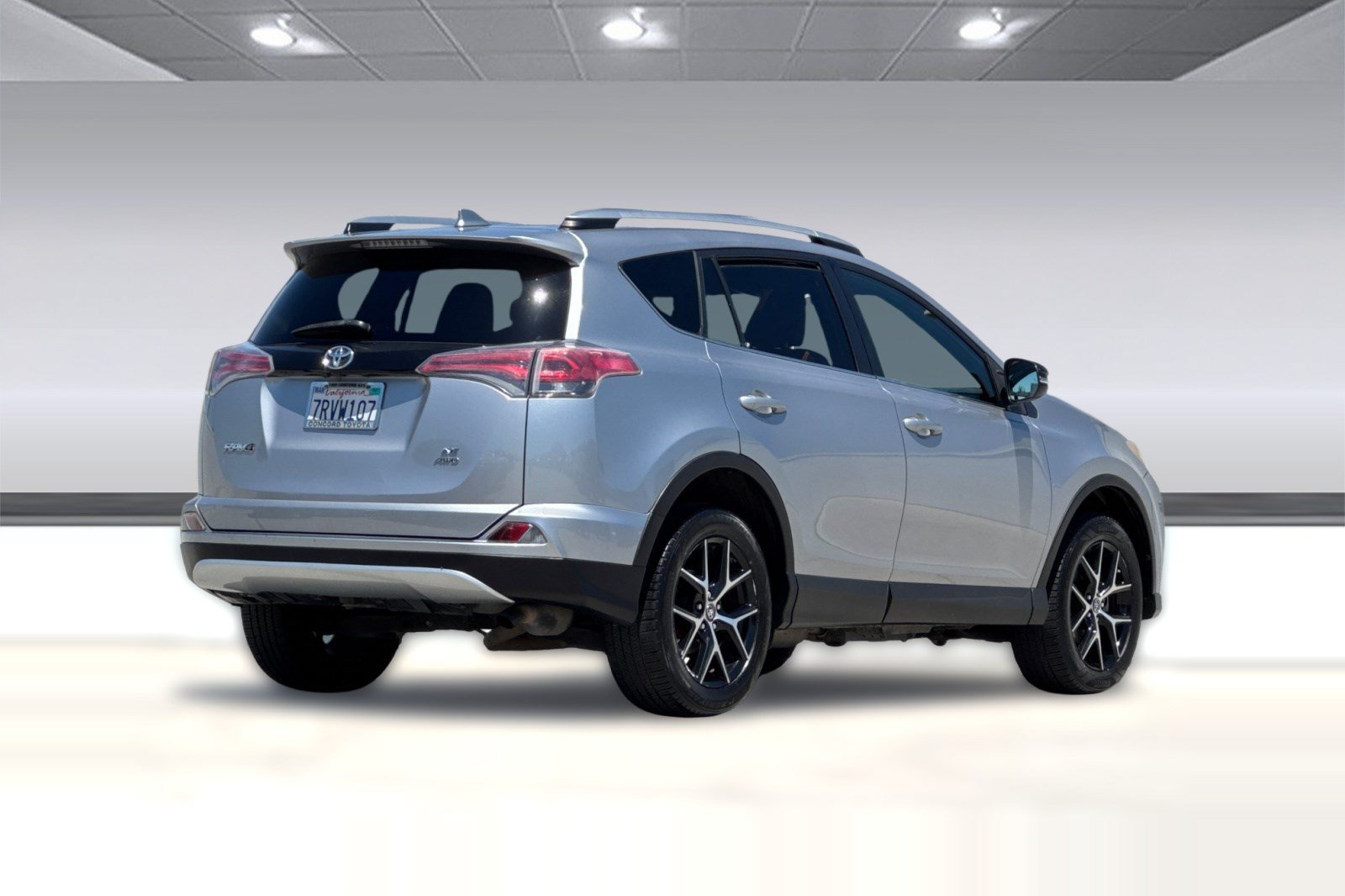 Used 2016 Toyota RAV4 SE AWD/4WD image 8