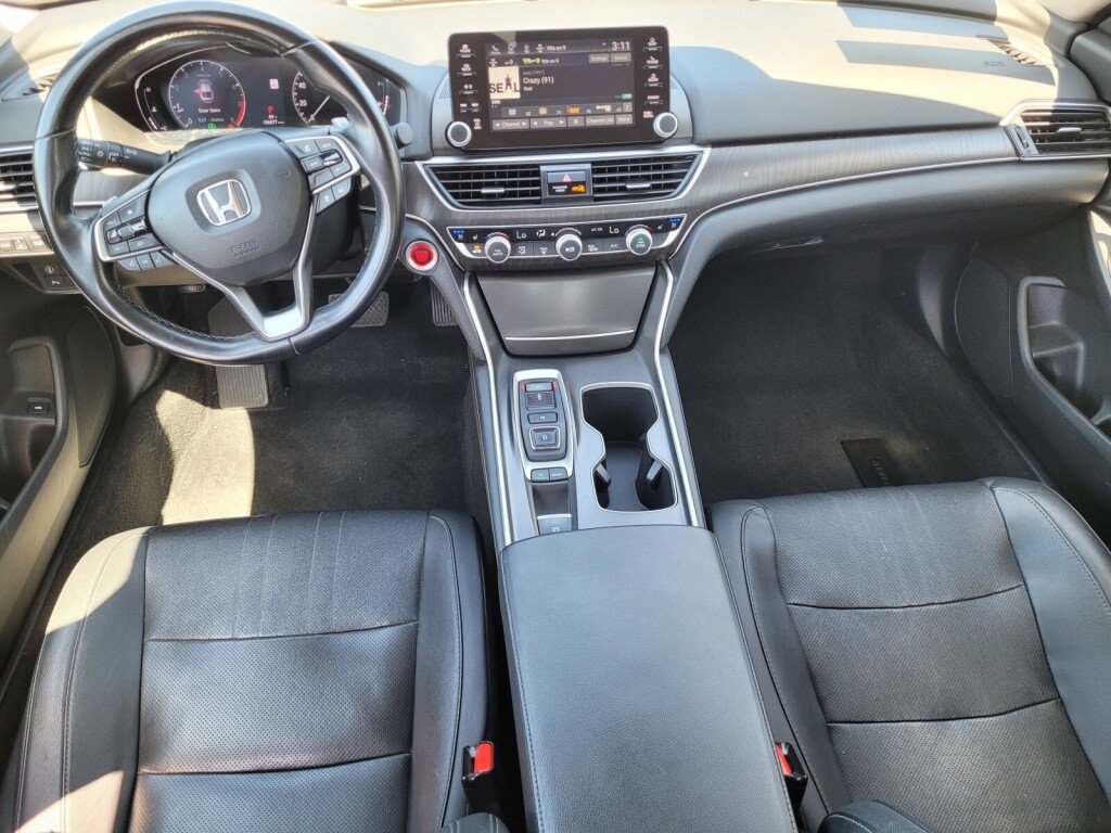 Certified 2020 Honda Accord Touring image 16