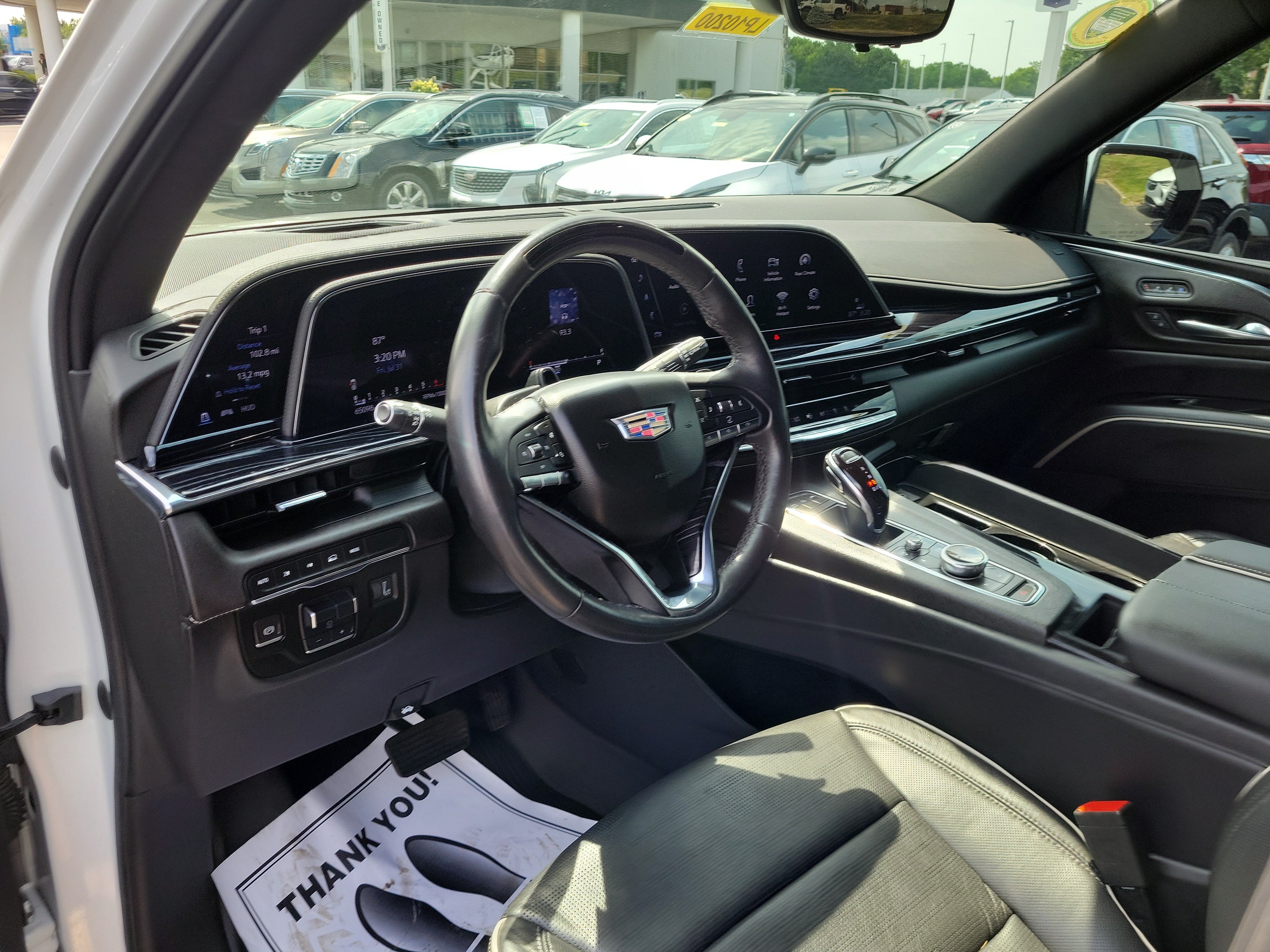 Used 2022 Cadillac Escalade Sport AWD/4WD image 18