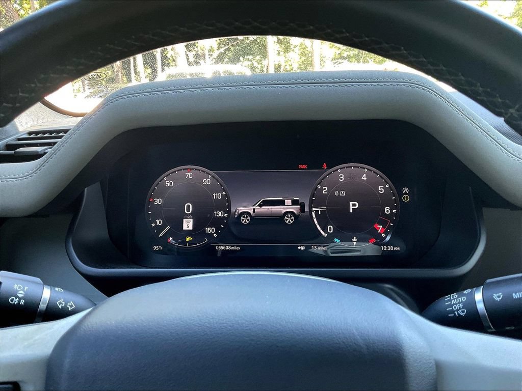 Used 2023 Land Rover Defender 110 SE AWD/4WD image 13
