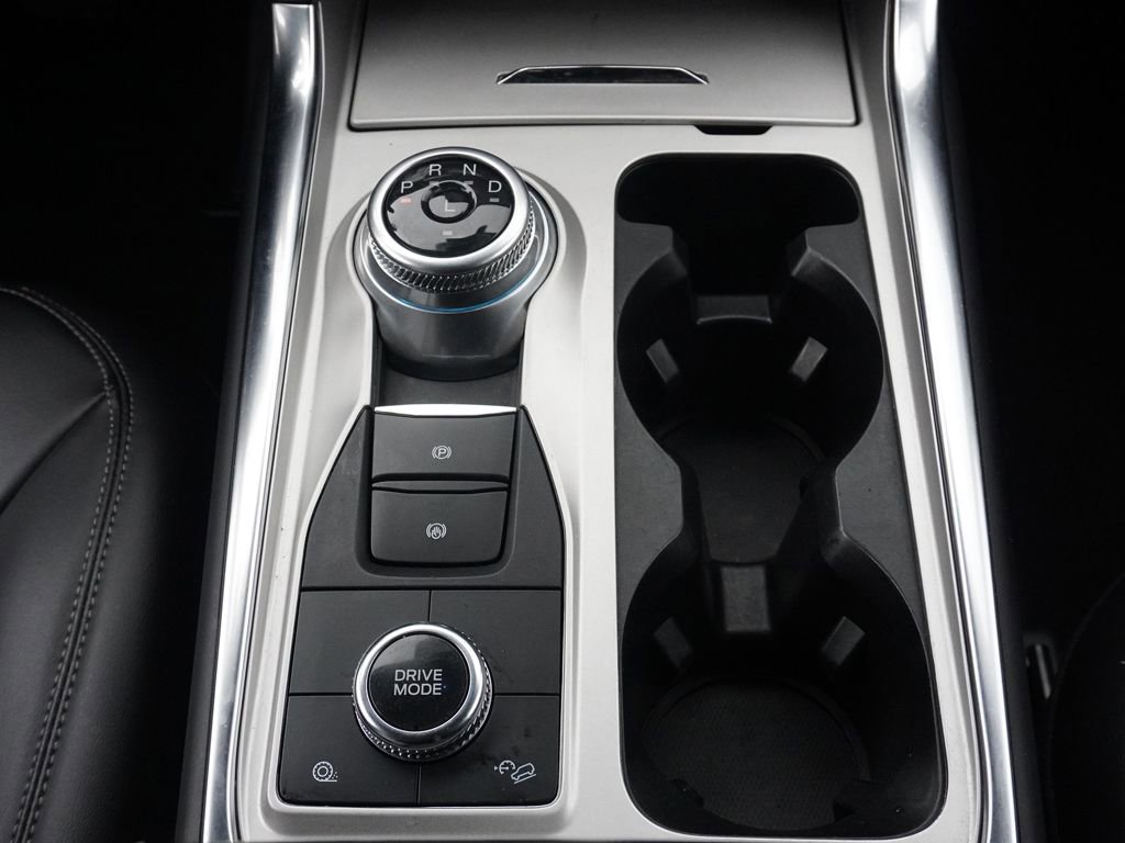 Used 2023 Ford Explorer XLT w/ Equipment Group 202A image 42