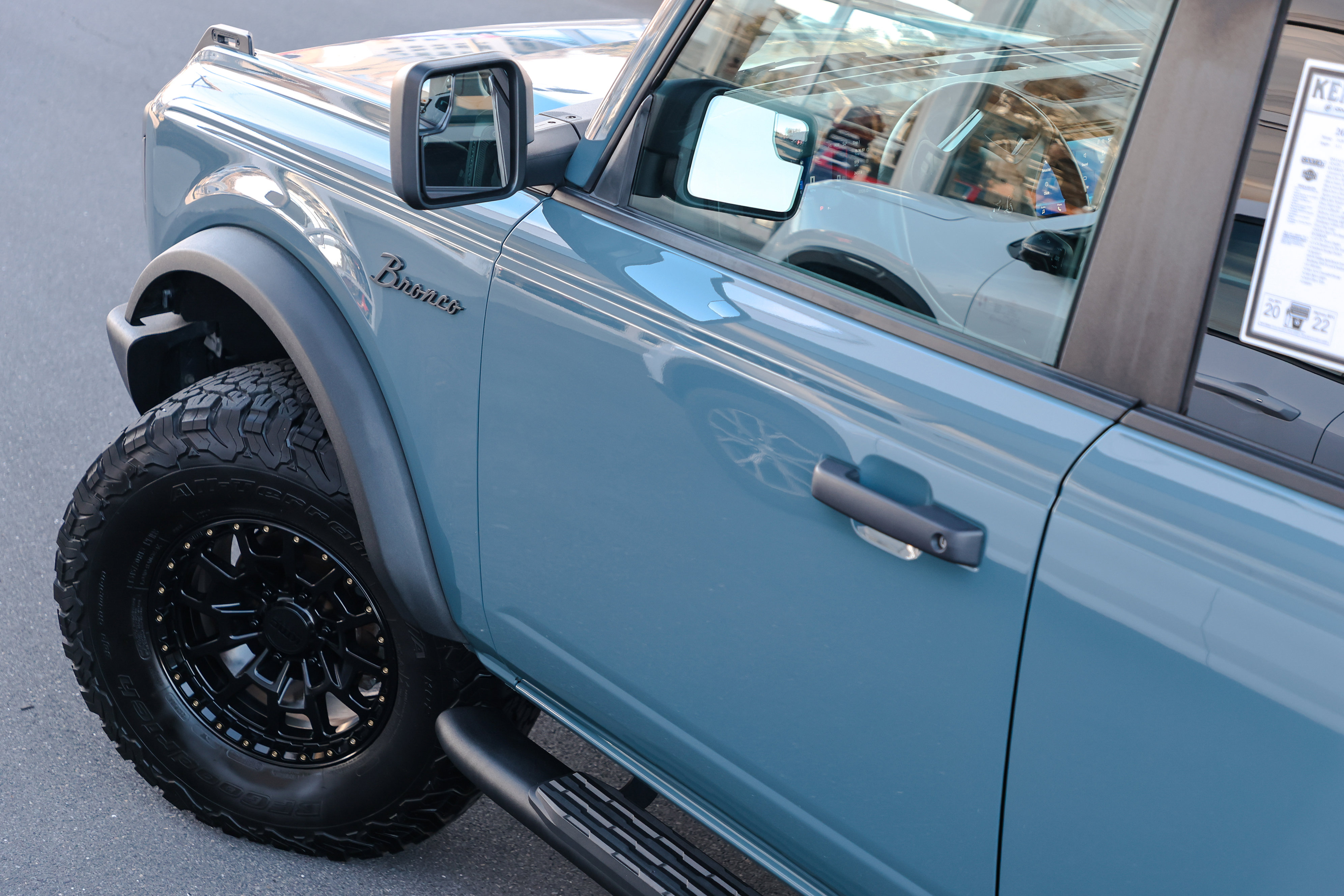 Used 2021 Ford Bronco Big Bend image 14