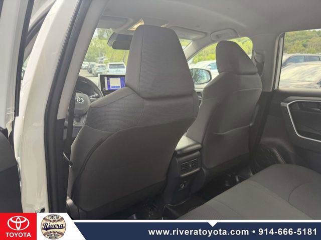 Certified 2025 Toyota RAV4 LE AWD/4WD image 16