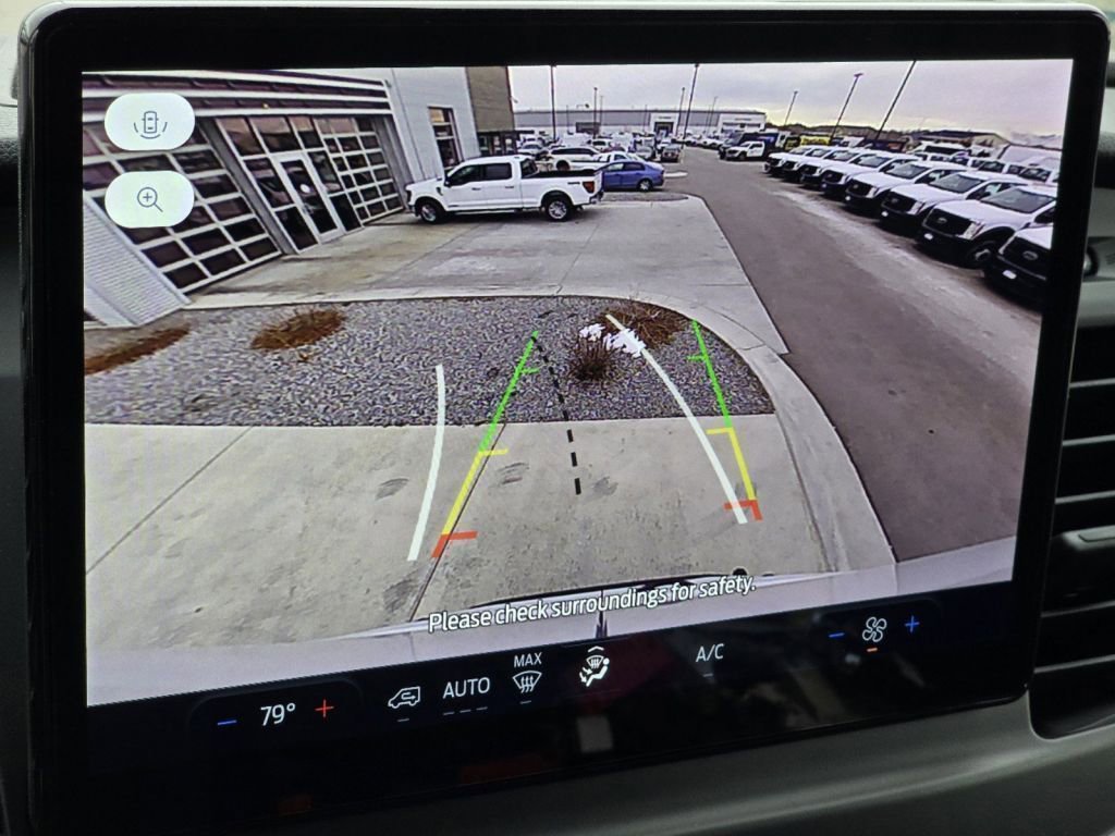 Used 2024 Ford E-Transit 148 High Roof image 3