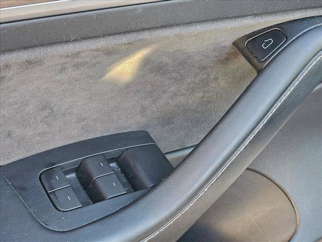 Used 2023 Tesla Model 3 Standard Range image 8