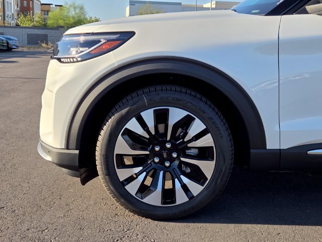 New 2026 Ford Explorer Platinum RWD image 5