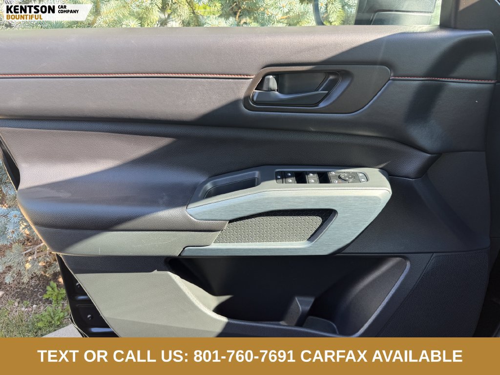 Used 2026 Nissan Pathfinder Rock Creek AWD/4WD image 19