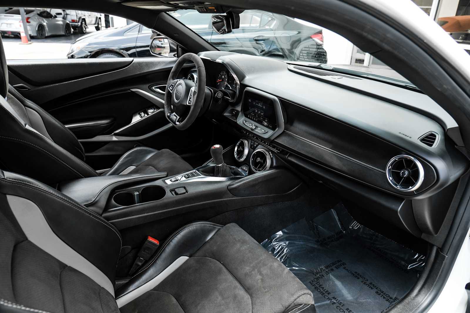 Used 2021 Chevrolet Camaro SS RWD image 15