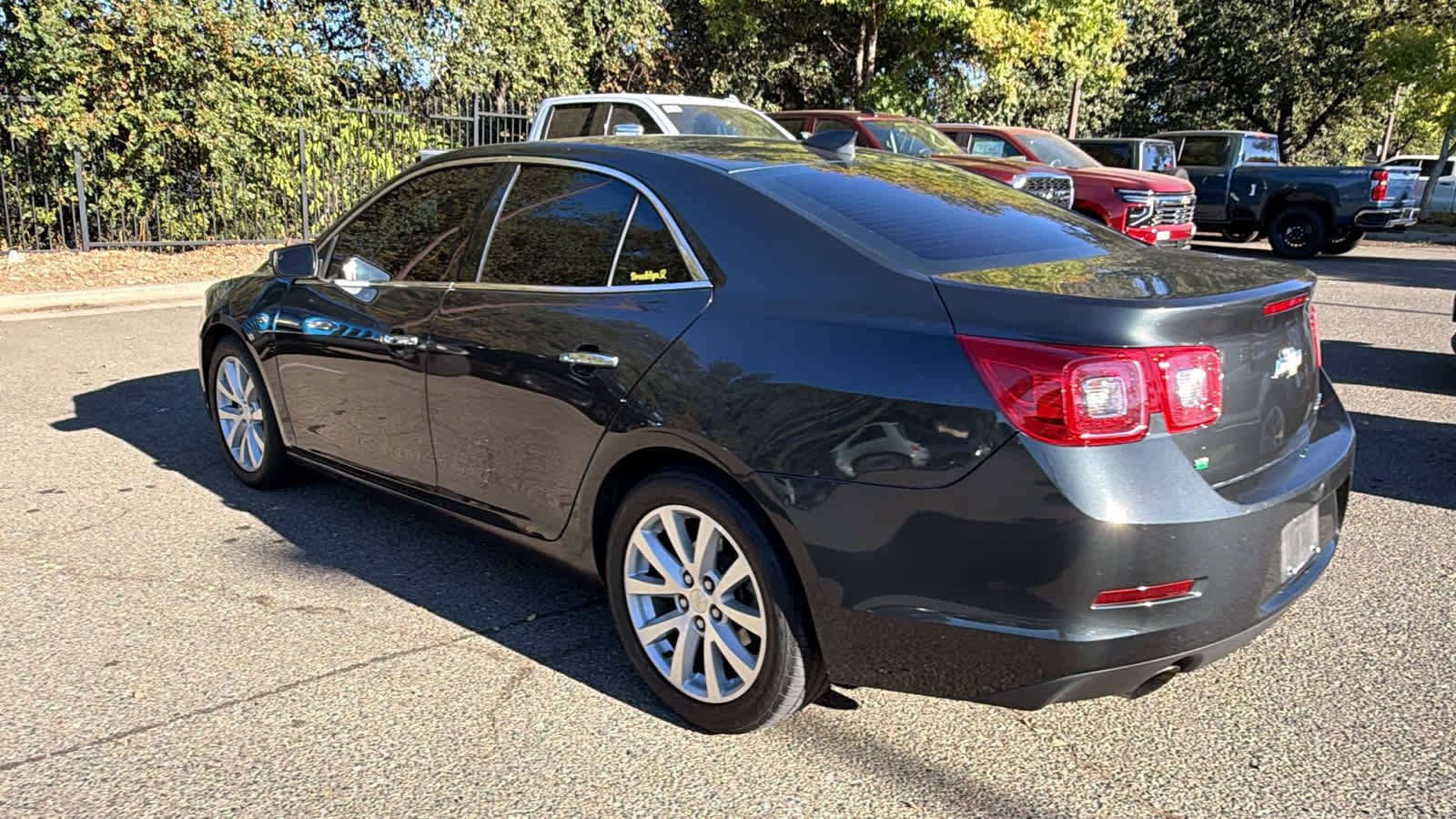 Used 2016 Chevrolet Malibu LTZ FWD image 7