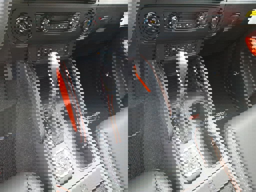 New 2026 Nissan Frontier PRO-4X w/ Pro Premium Package image 9