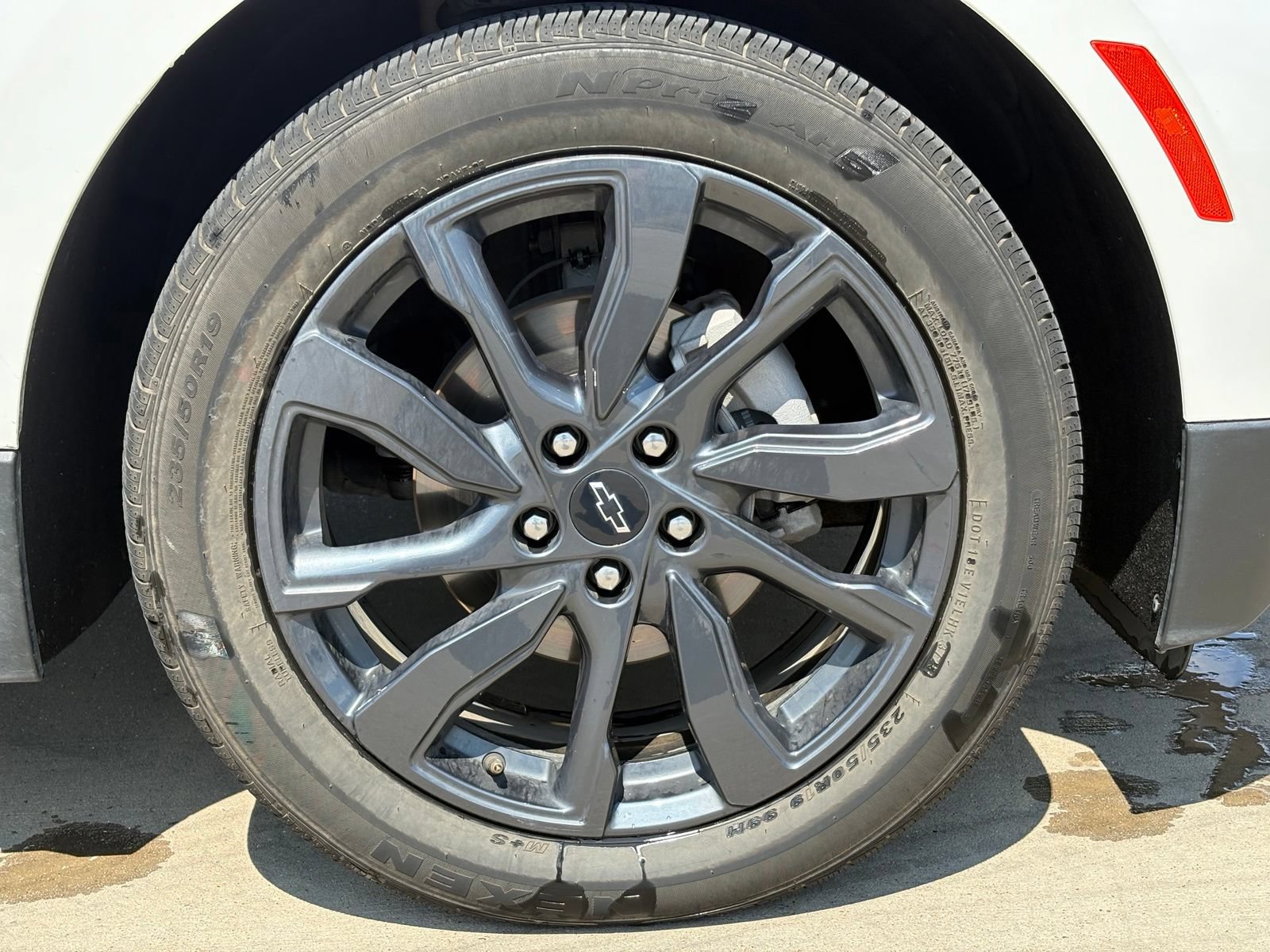 Used 2024 Chevrolet Equinox RS w/ RS Leather Package FWD image 10