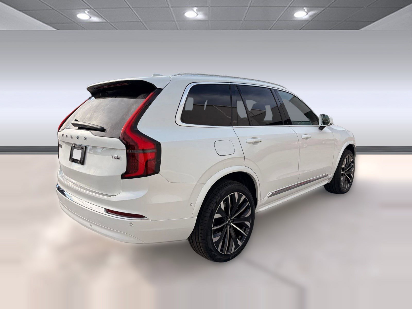 New 2026 Volvo XC90 T8 Plus w/ Protection Package Premier image 9