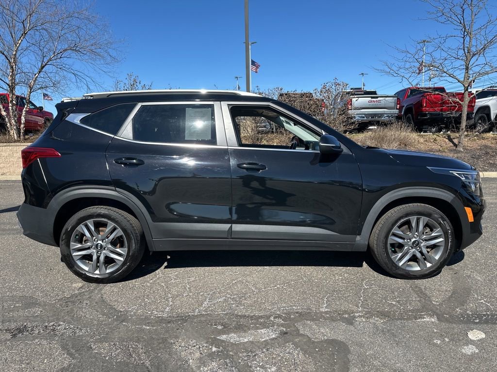 Used 2021 Kia Seltos S image 12