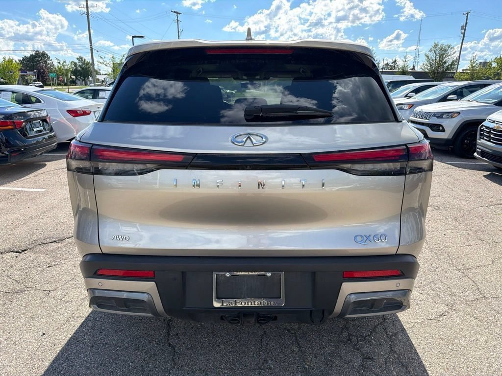 Used 2024 INFINITI QX60 Sensory AWD/4WD image 6