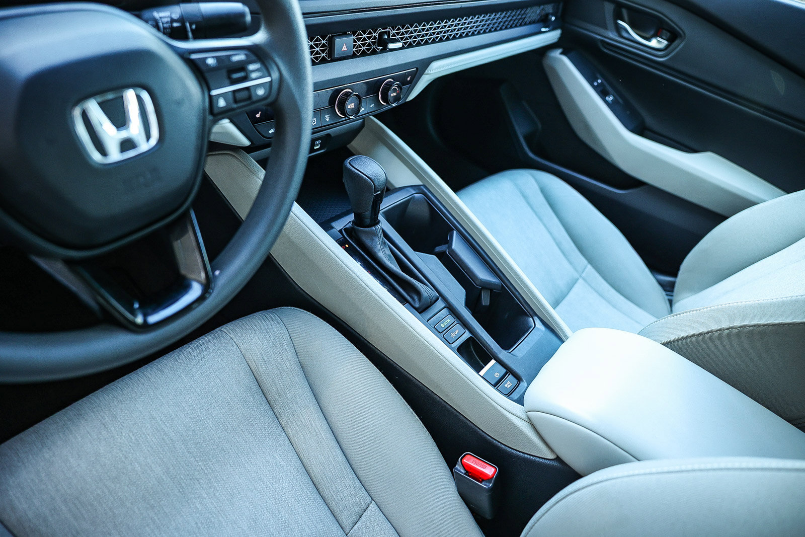 Used 2024 Honda Accord EX image 26