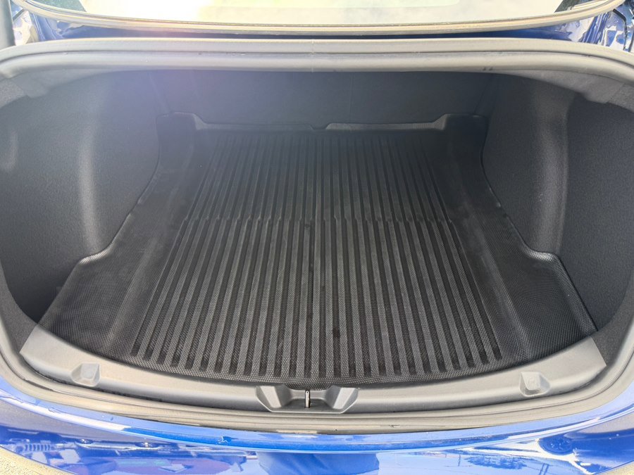 Used 2023 Tesla Model 3 Standard Range image 44