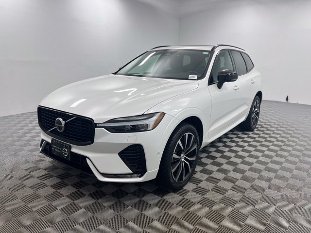 Certified 2024 Volvo XC60 B5 Plus w/ Protection Package Premier AWD/4WD image 2